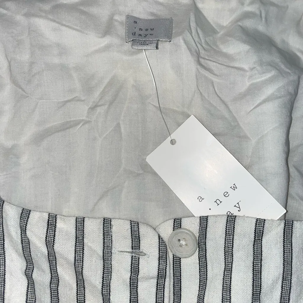 New size large woman’s black and white overalls dress - Image 2