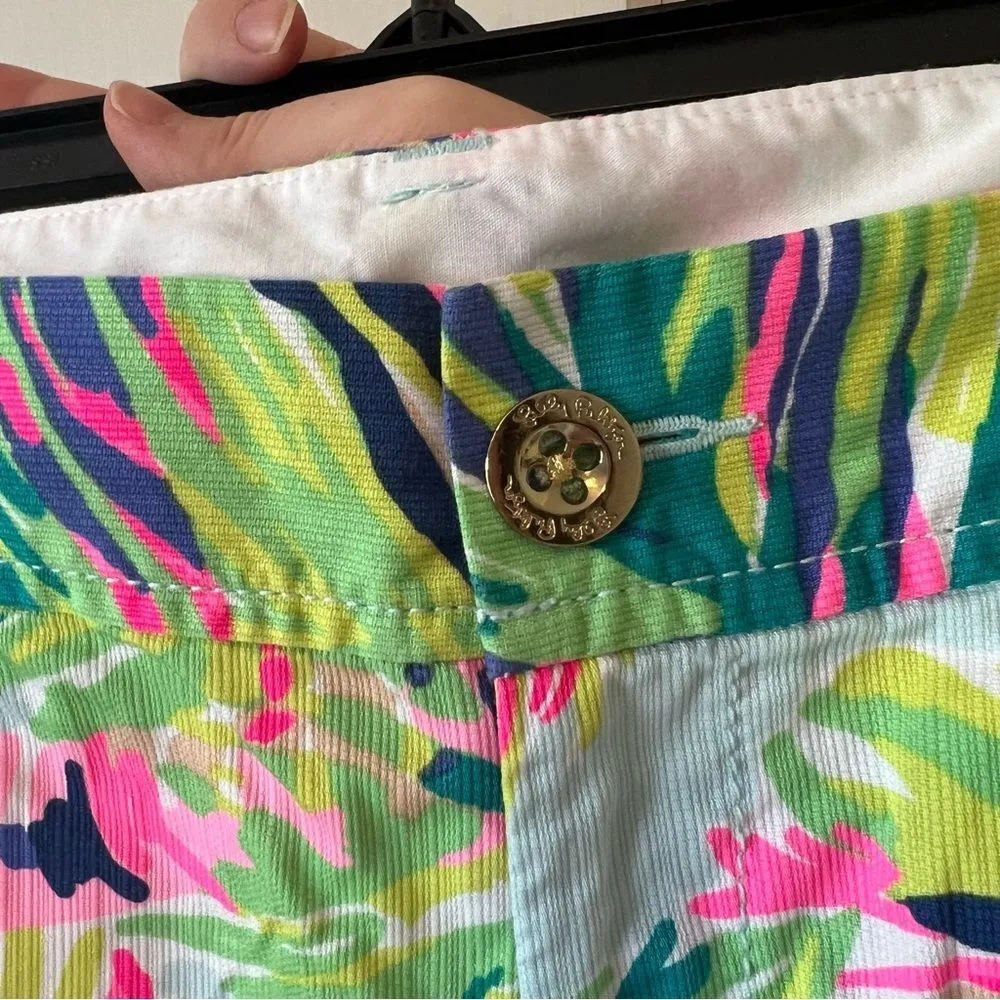 Callahan Short in Island Time Colorful Palm Tree Print Size 4 - Image 4