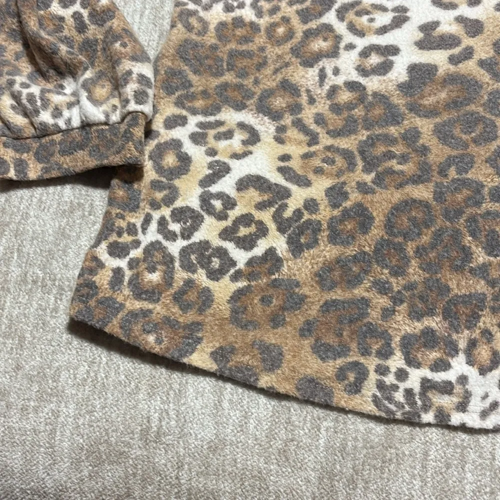 3X (2x) Now and forever fleece leopard print comfy pullover top long sleeve Brown - Image 4