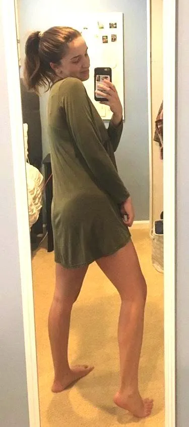 Flowy Green Dress Size M - Image 3