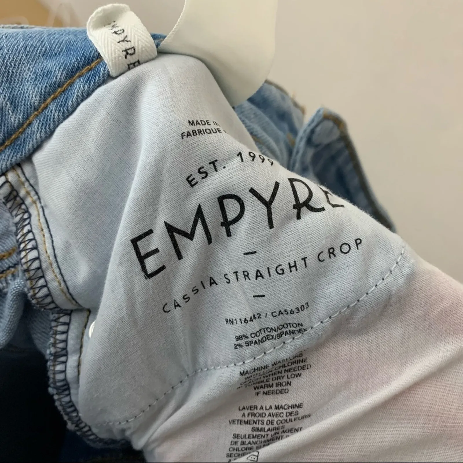 Empyre Cassia Straight Crop Jeans Light wash Blue Size undefined - Image 7