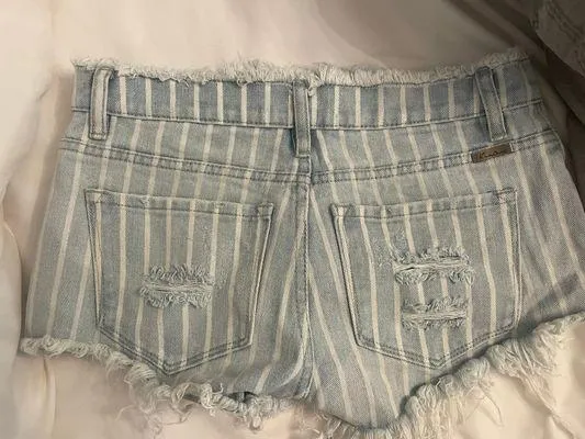 Stripped Denim Shorts  - Image 2