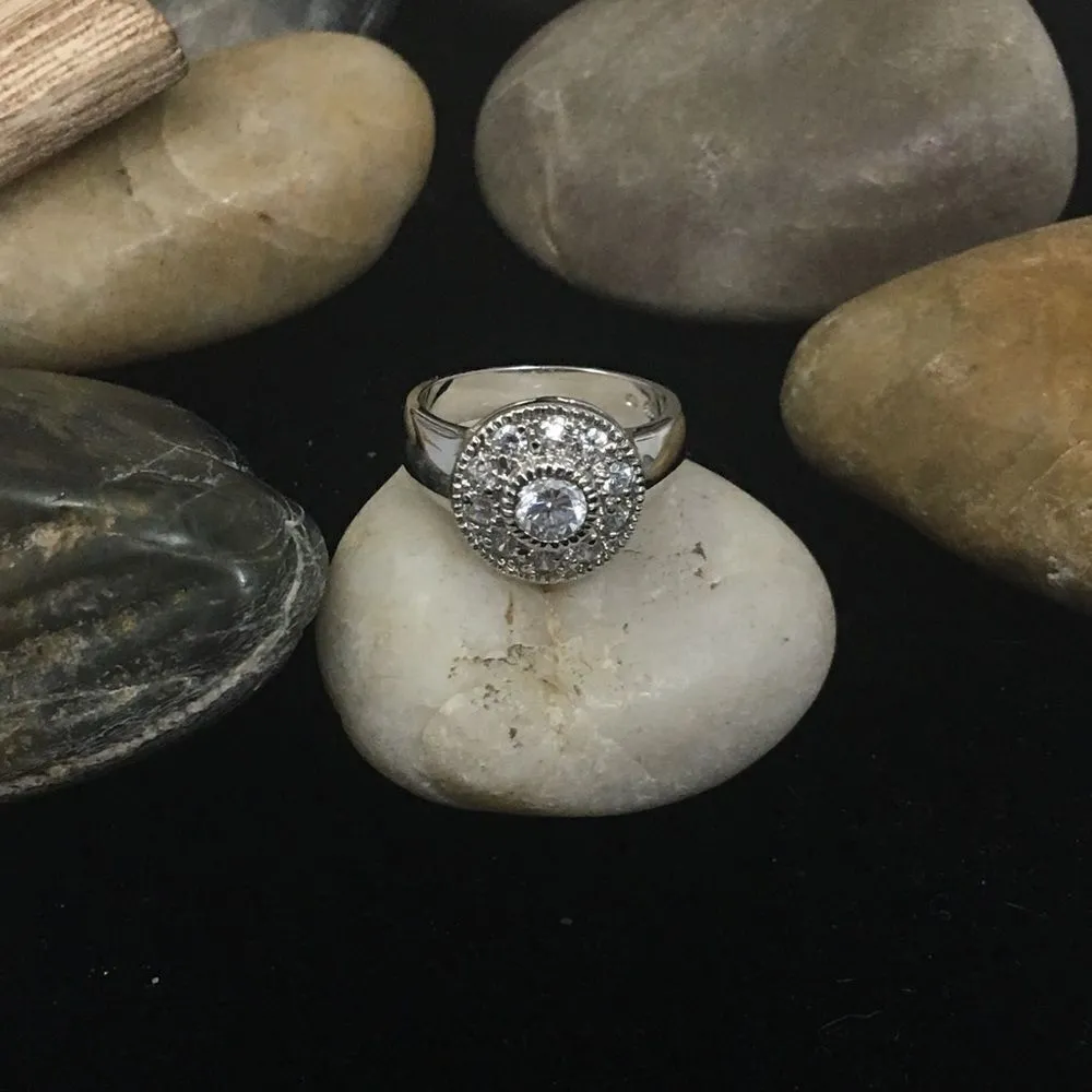 Pave Set Cubic Zirconia Sterling Silver Ring Size 7 Silver - Image 11