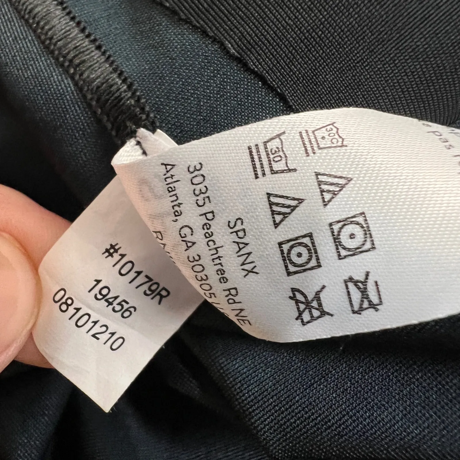 Spanx Black Smoothing Shapewear Skirt Slip Size Large - Image 5