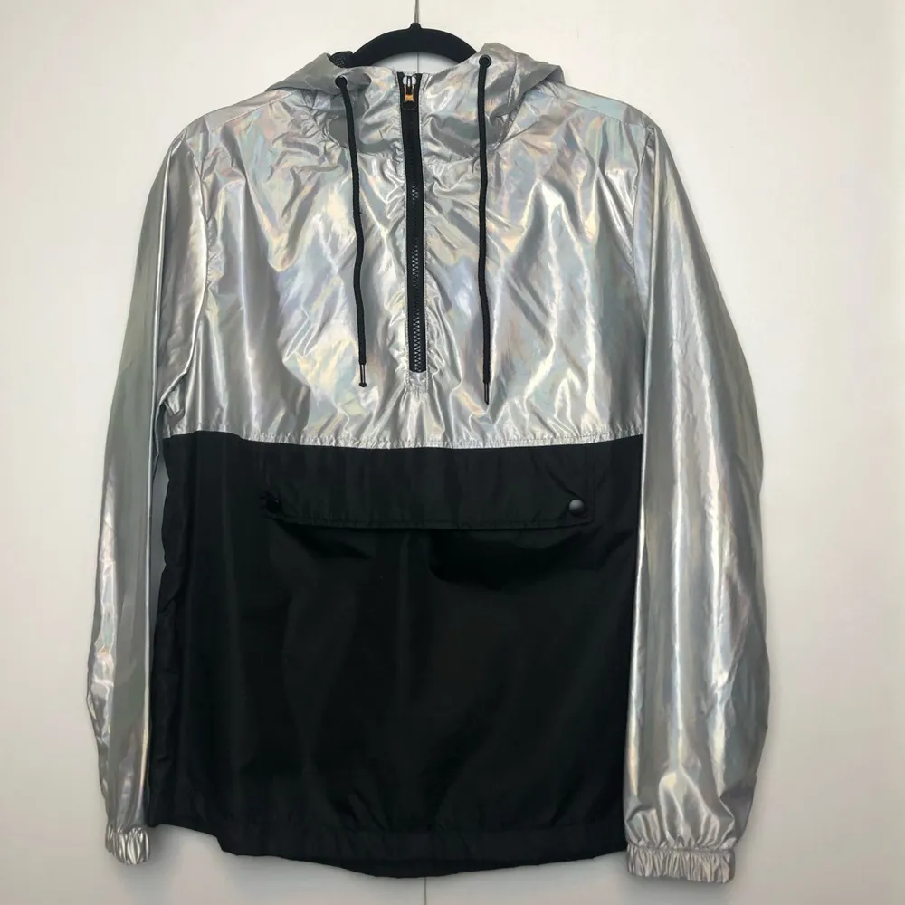 Xersion Holographic Two Tone Pullover Jacket with Hood - Image 2