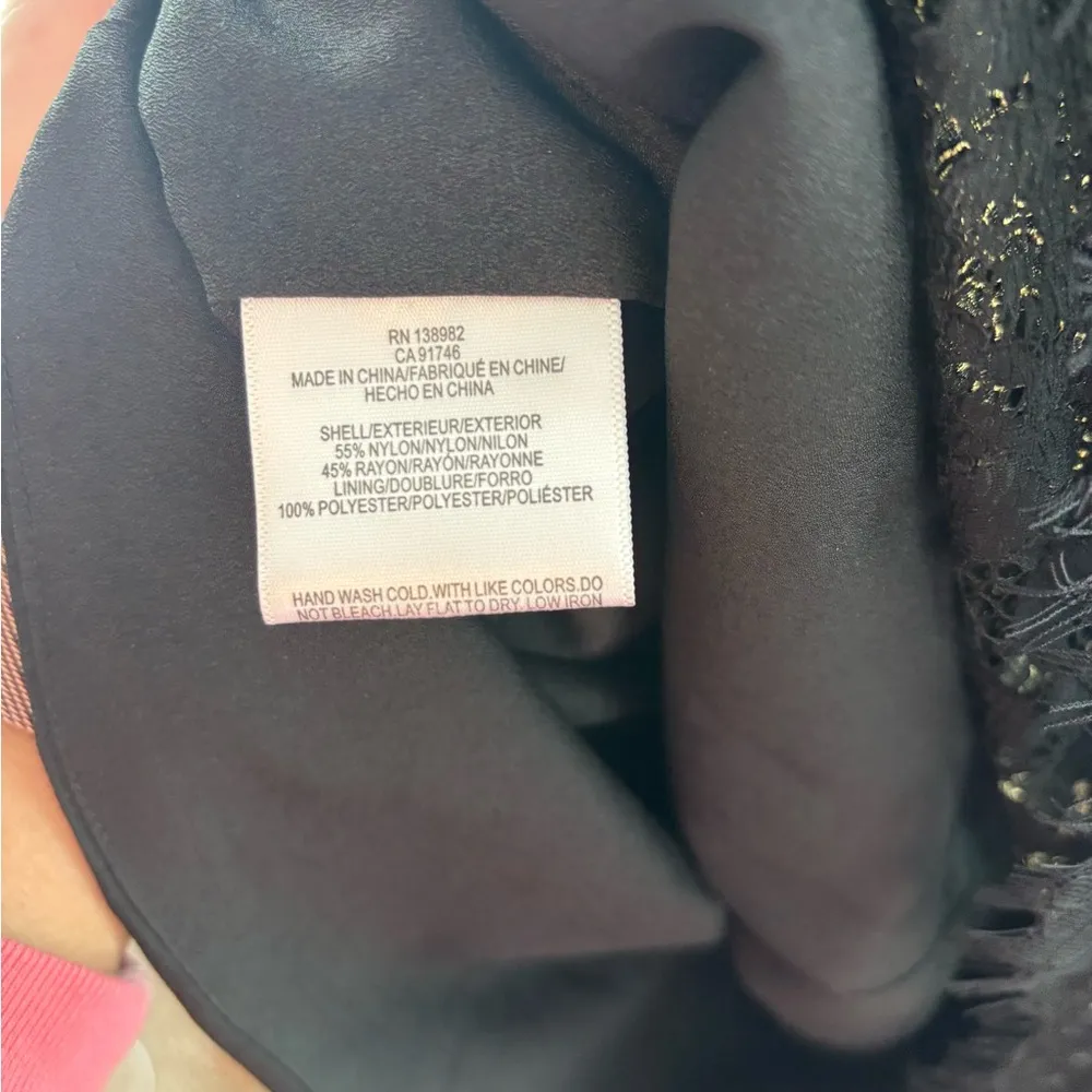 Dress the Population Gold and Black Floral Lace Formal Dress - Image 8