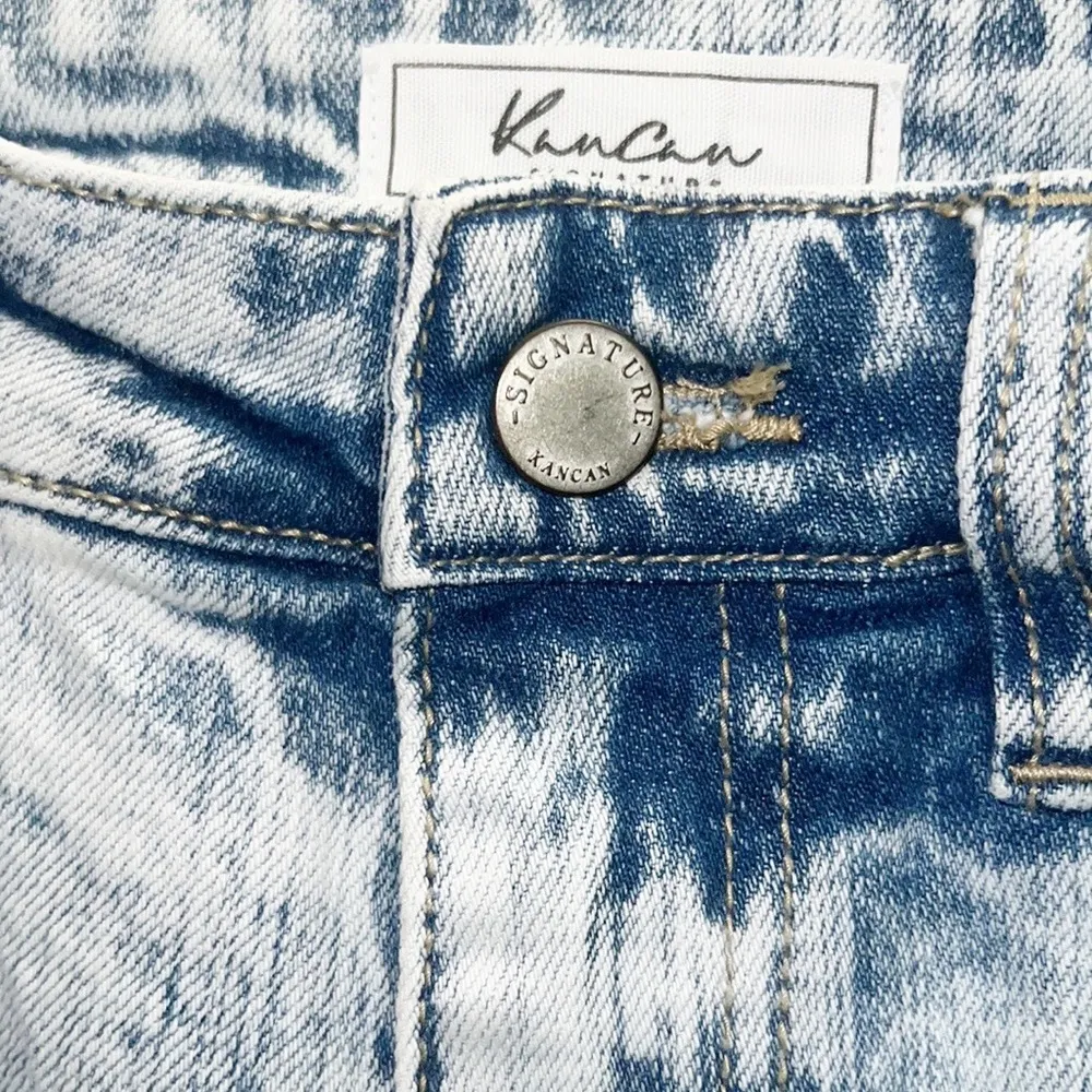 KanCan Signature Light Acid Wash Distressed Relaxed Fit Jeans Size 24 - Image 7