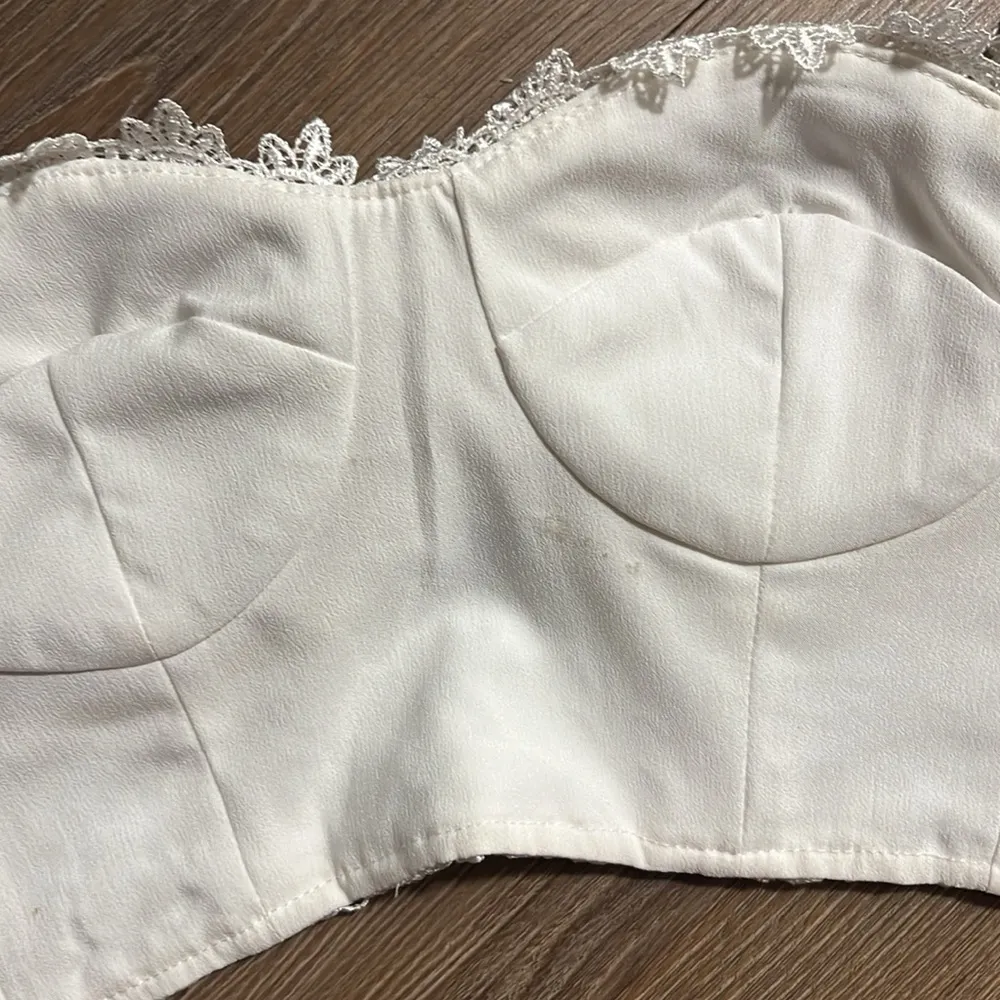 Misha collection rose lace set in white Size XS - Image 7