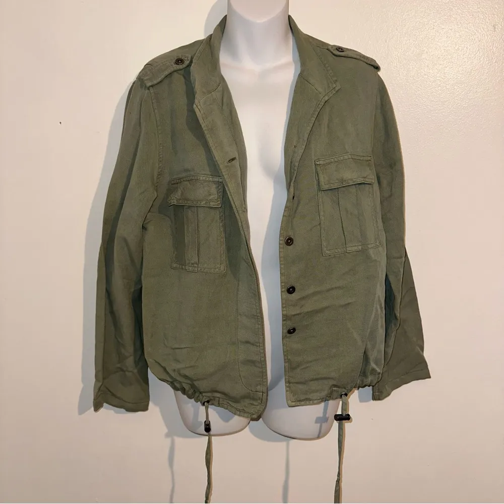 Collins Women's Utility Jacket in Sage Green Size Small - Image 3