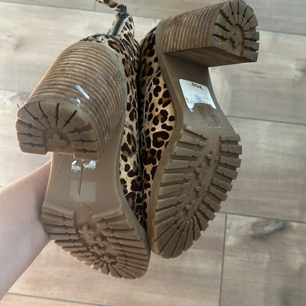 Dolce Vita Women's Leopard Animal Print Lace Up Norma Boots Sz 7.5 Tan - Image 8