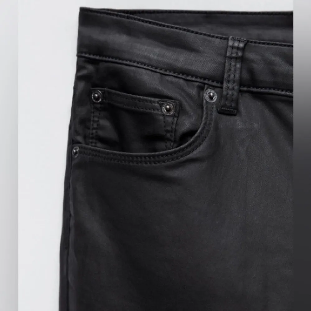 Zara Coated Waxed Cropped Skinny Jeans Black Size 36/4 NEW - Image 3