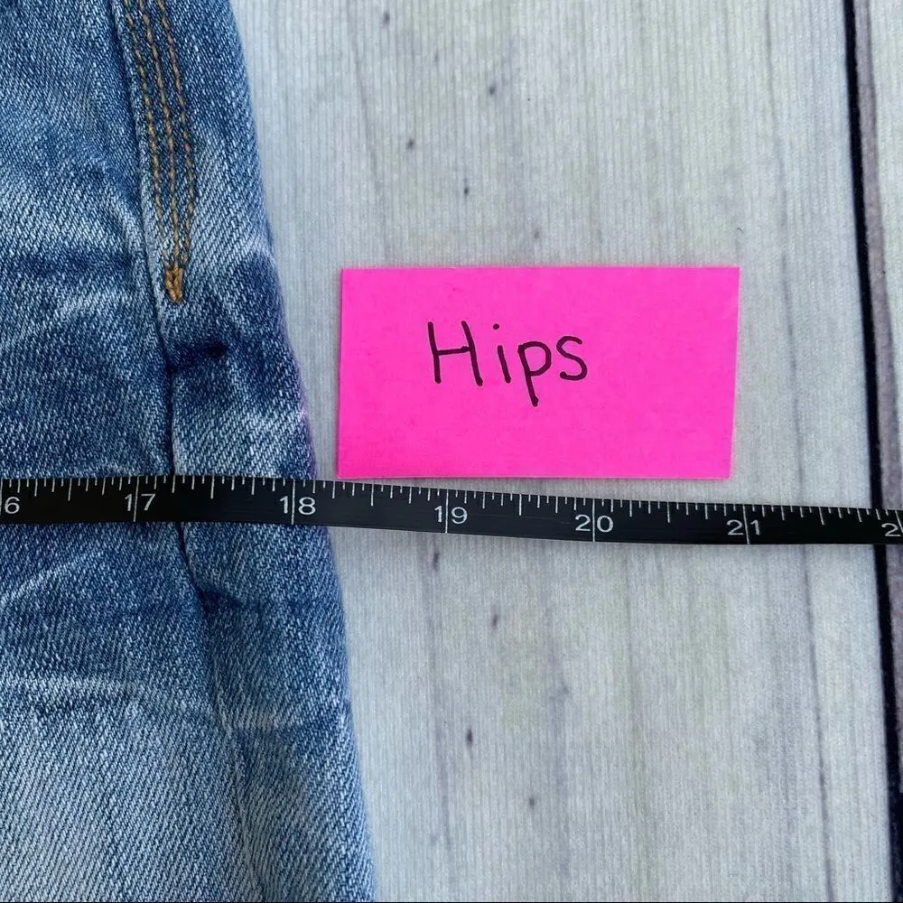 American Eagle Blue Jean Cutoff Distressed 26 - Image 5