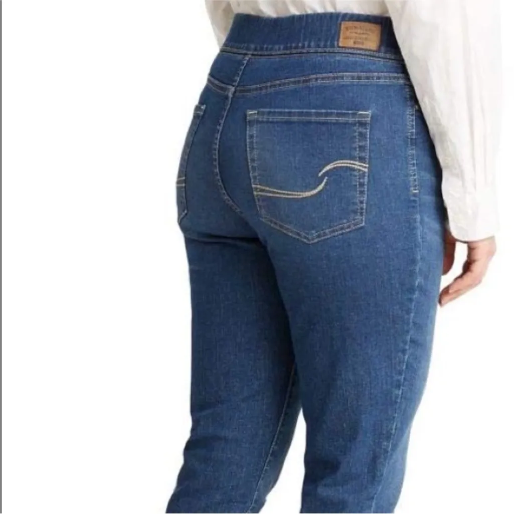 Signature by Levi Strauss & Co Gold Label Mid-Rise Shaping Skinny Jeans - Image 3