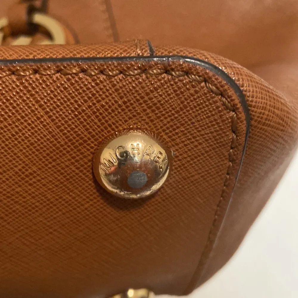 Michael Kors Jet Set Saffiano Tote Bag - Image 4