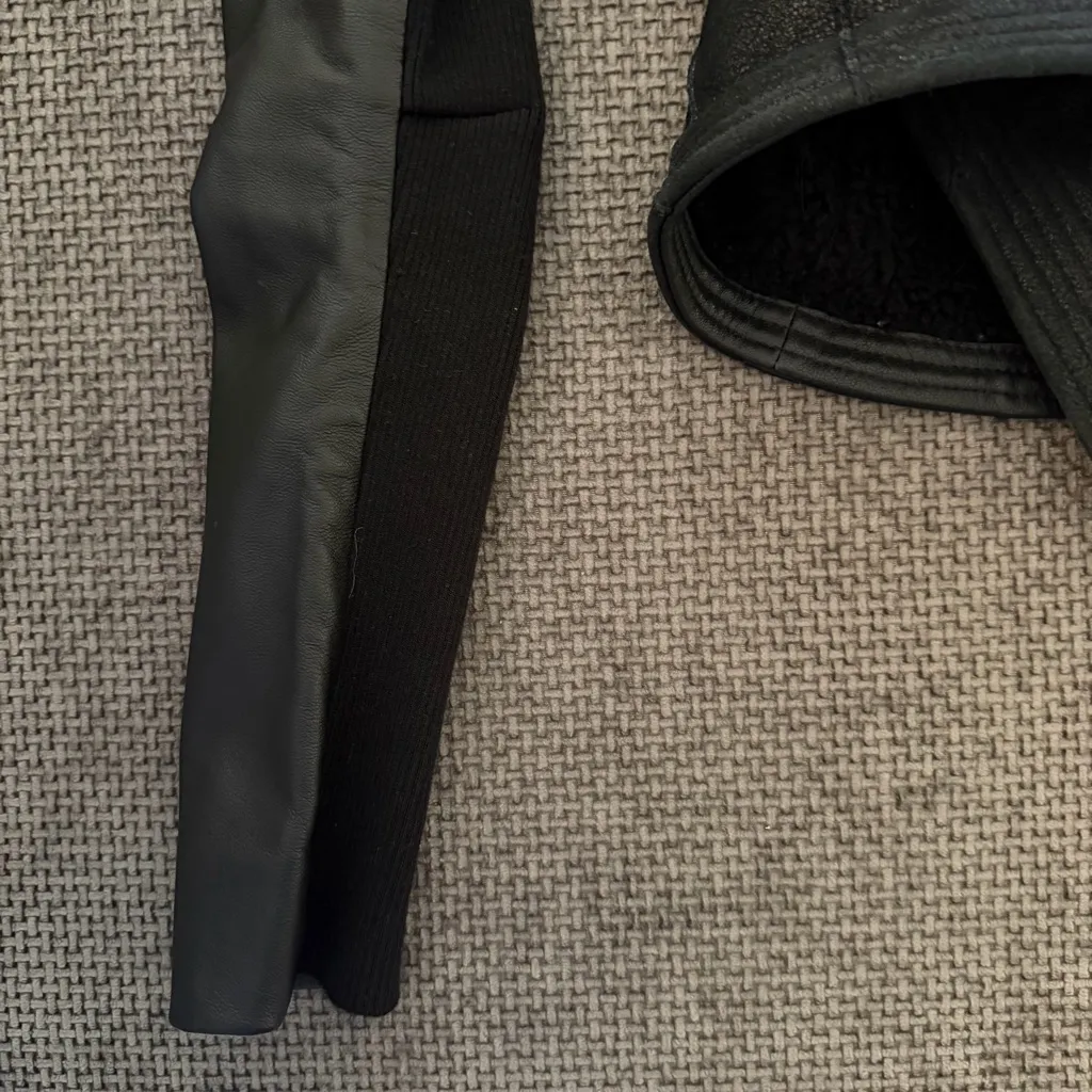 Black Leather Moto Jacket Shearling & Lamb NWT DEA THE LABEL Asymmetrical Size 2 - Image 6