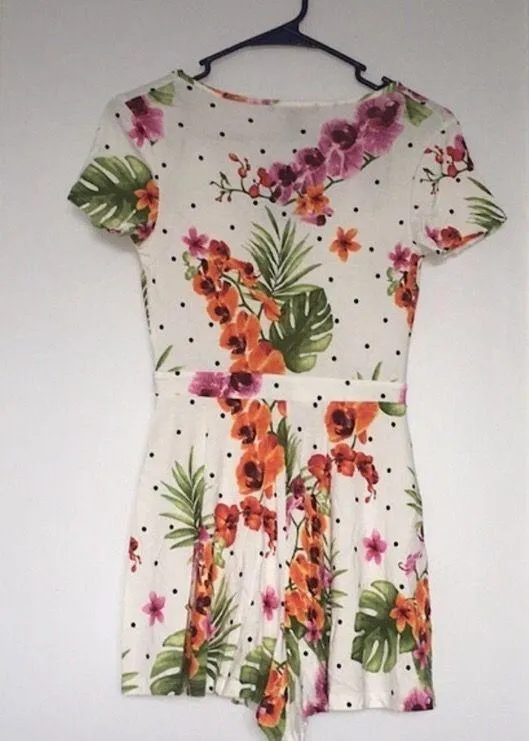 NWT Floral Mock Wrap Romper - Image 4