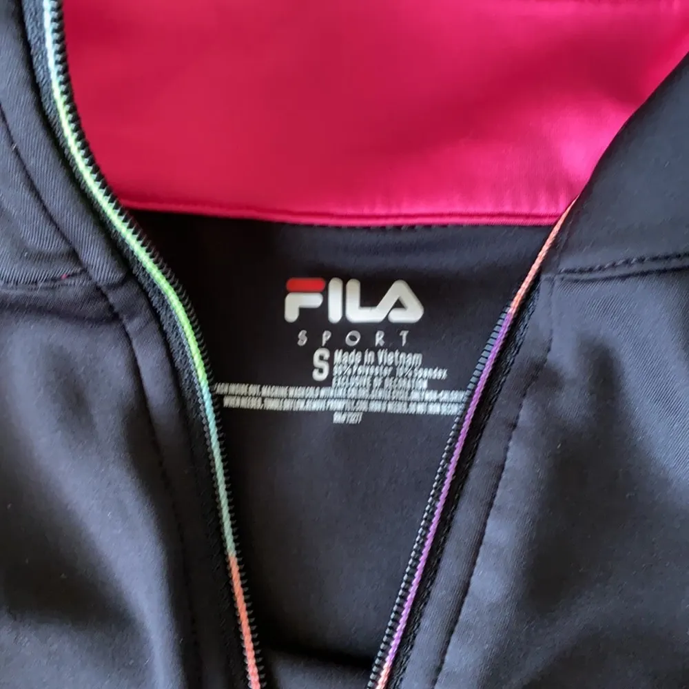 💗Women's FILA SPORT® Contrast Zipper Thumb Hole Jacket💗~small - Image 6