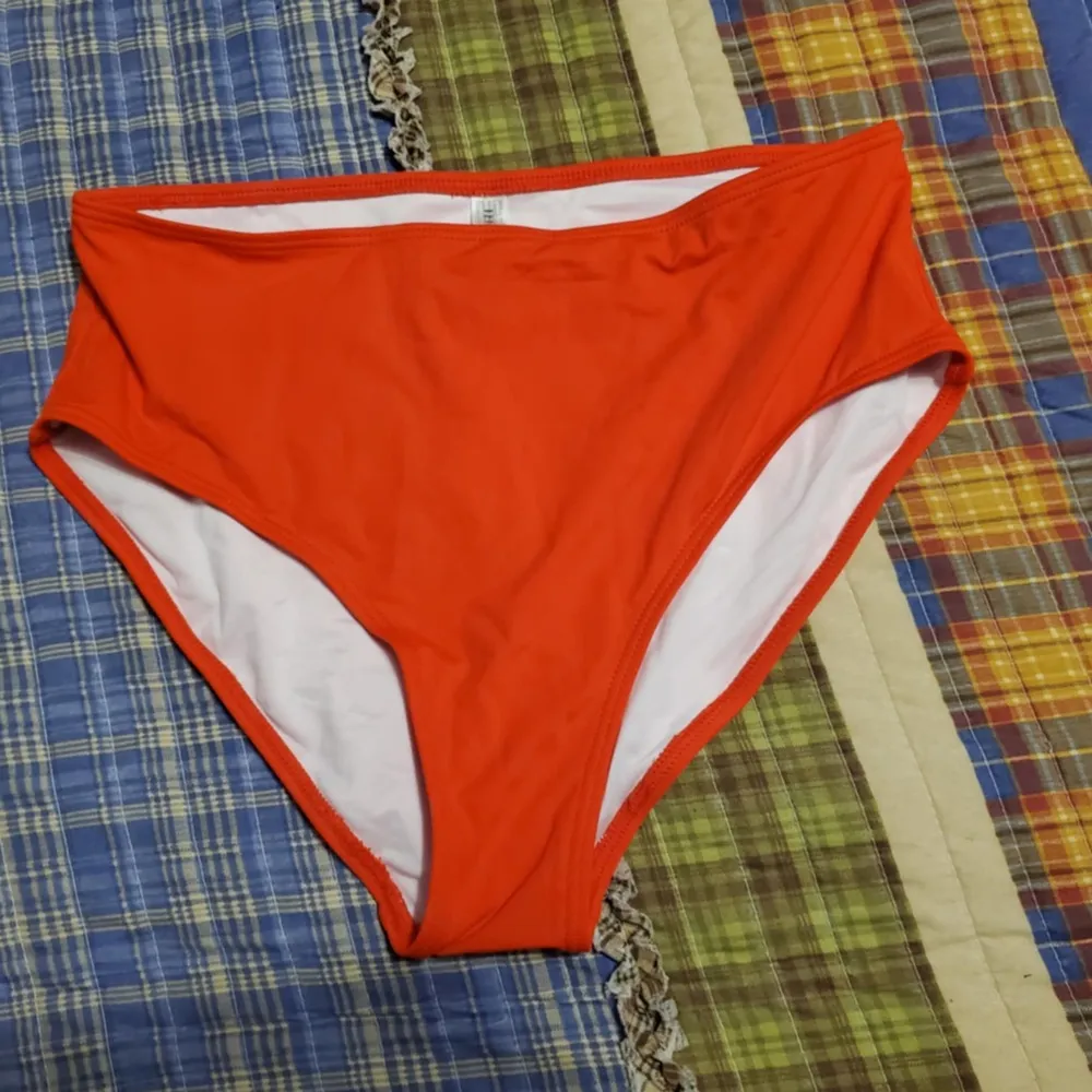 New! Tempt Me Red Blue Bottom Size L - Image 4