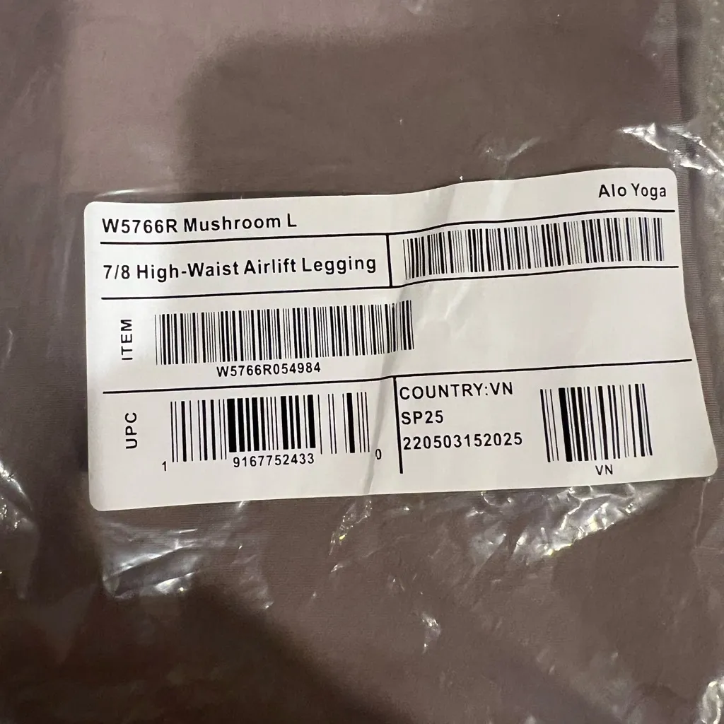 NWT Alo Yoga 7/8 High-Waist Airlift Legging mushroom size large - Image 4