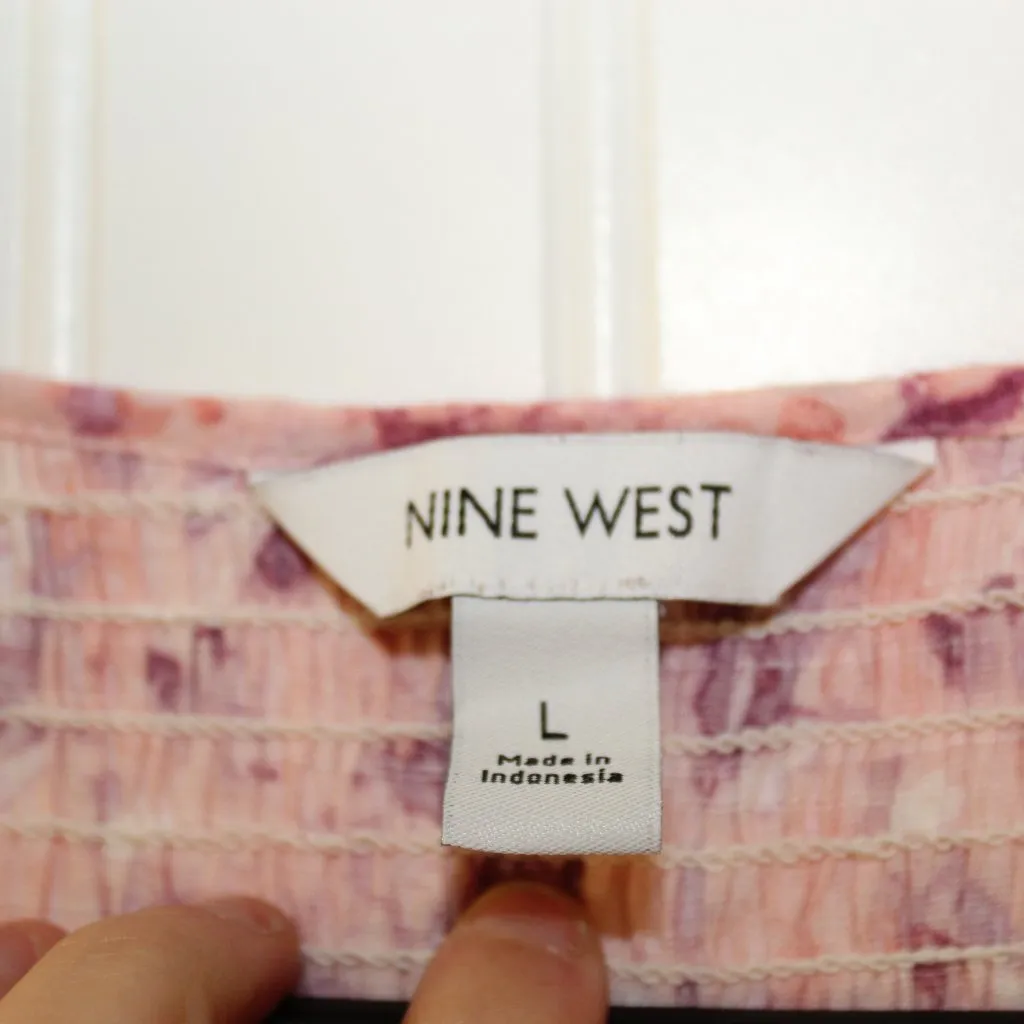 Nine West Pink Floral Smocked Top Size Large - Image 4