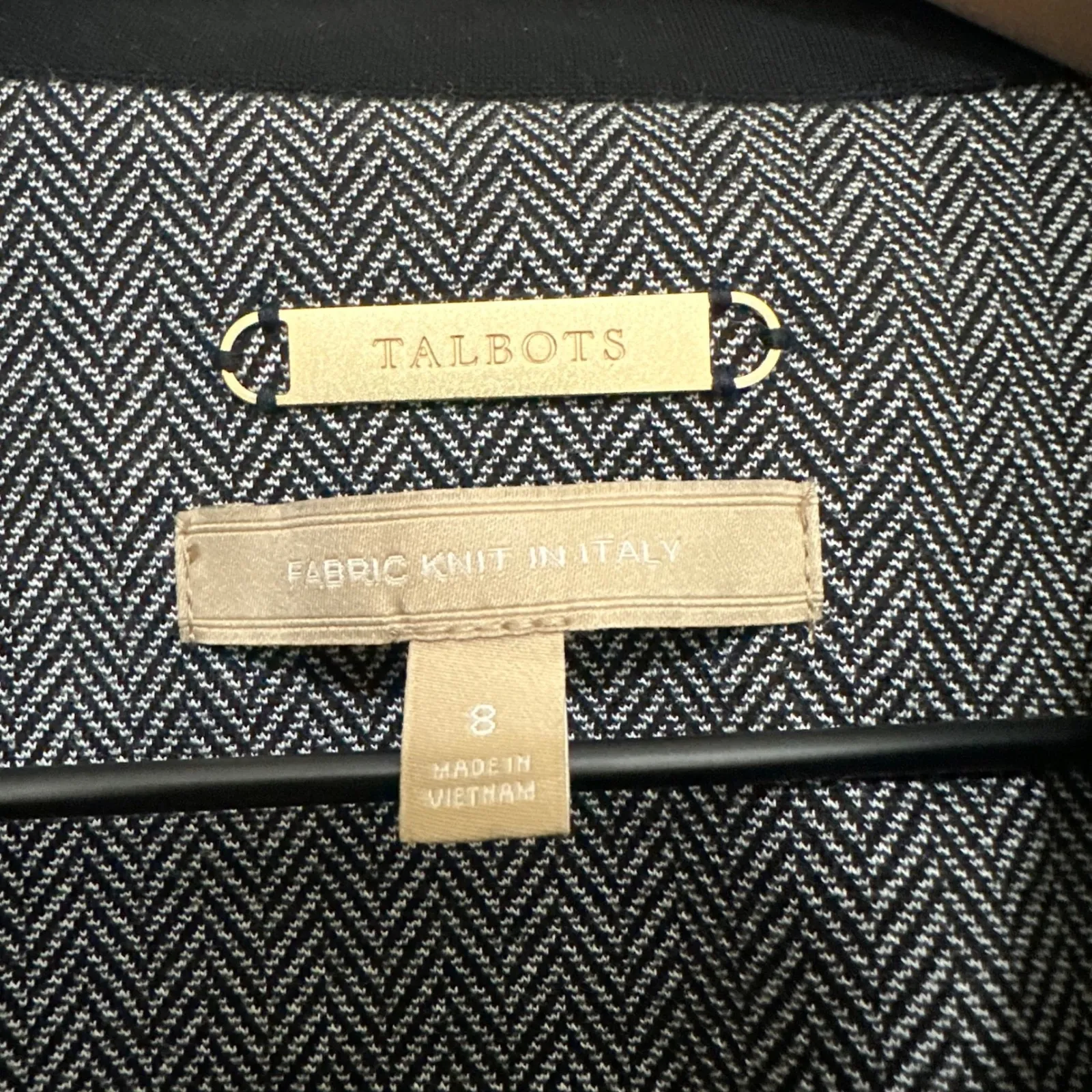 TALBOTS | Italian Luxe Knit Herringbone Front Zip Collarless Blazer Jacket, 8 - Image 7