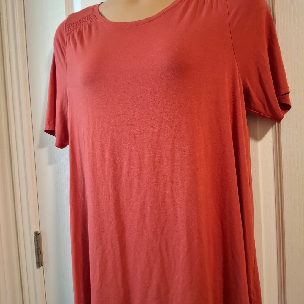 Lane Bryant 14 16 Women's Coral Top NWOT - Image 3