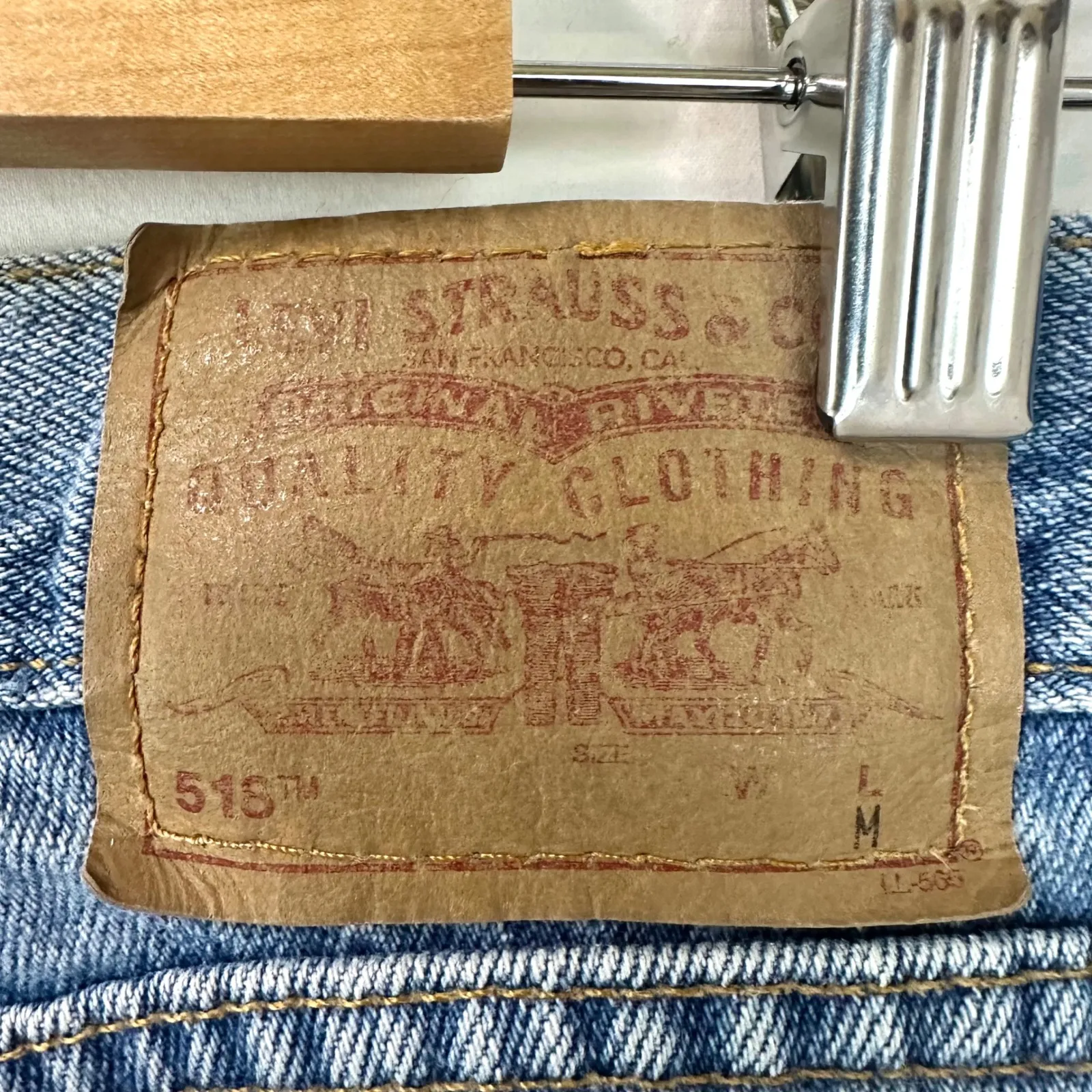 LEVI'S 2000s Y2K 518 Superlow Low Rise Flare Bootcut Blue Denim Jean Women 9 USA - Image 7