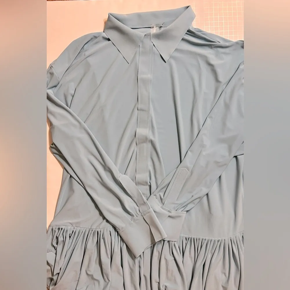 NWT Norma Kamali Oversized Shirt Dress in Powder Blue, size S. Belt is missing - Image 5