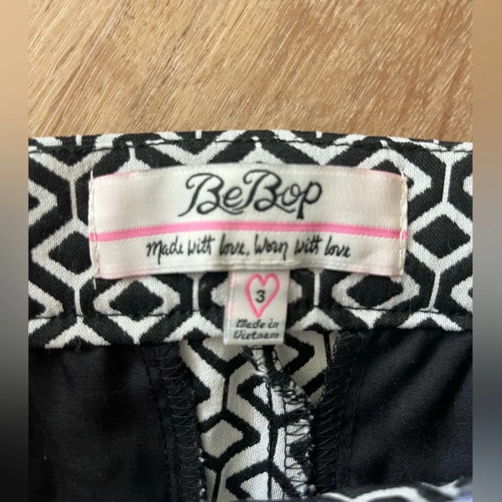 Bebop Pants- Black and White. Size 3. - Image 2