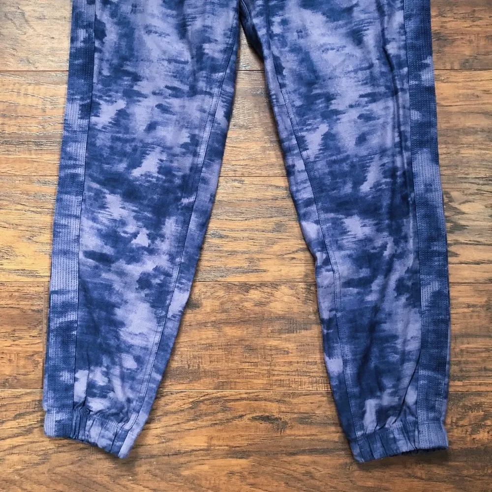 Athleta • Farallon printed jogger pant tie dye Medieval Violet purple knit - Image 8
