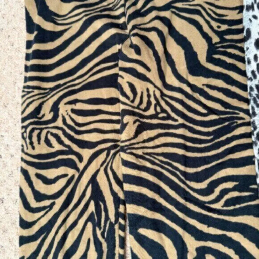 NEW women's small 4 leggings bundle - Image 8