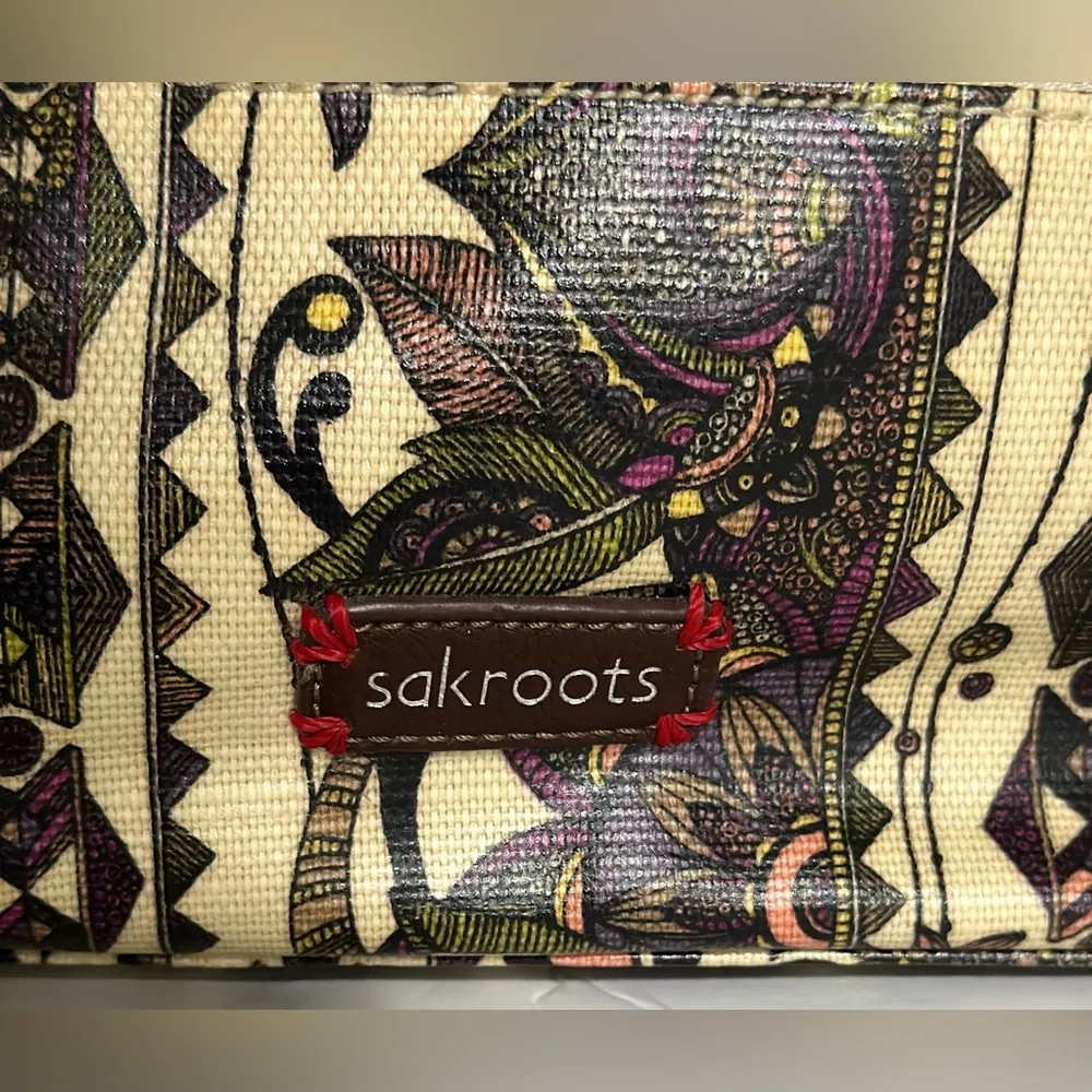 The Sakroots Sky Spirit Desert Owl Coated Canvas Crossbody. - Image 5
