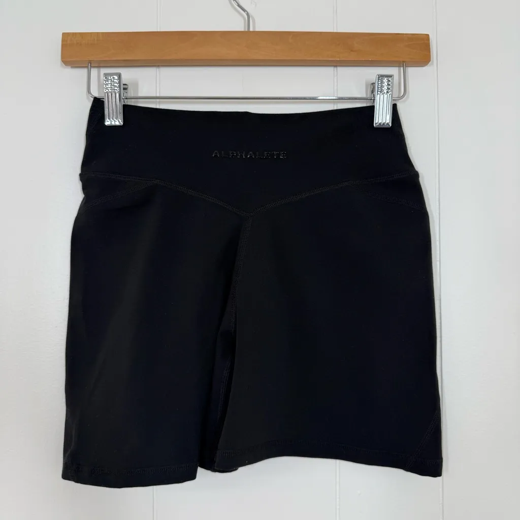 Alphalete Black Wrap Waist Bike Shorts - Image 8