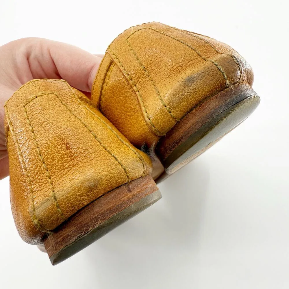 Frye  Carson Ballet Flat Cognac Yellow Leather Pull-On Women's Size 7.5M FLAW - Image 6