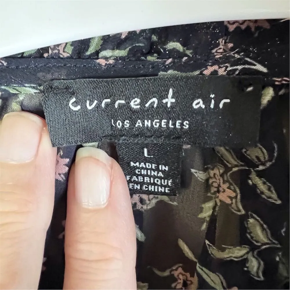 Current Air Women's Black Floral Blouse Size Large Short Sleeve‎ Ruffle Career - Image 2