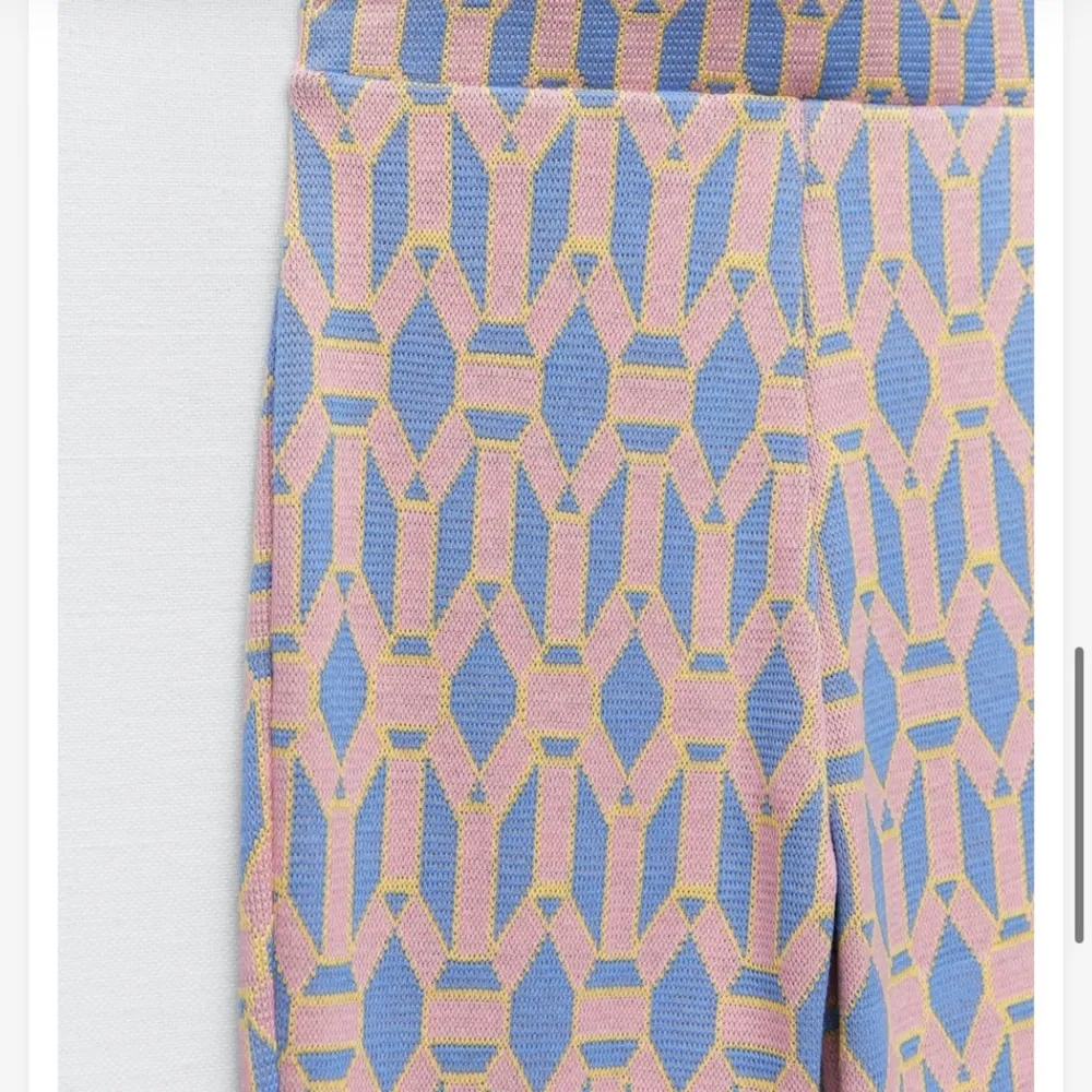 NEW Zara full length jacquard pants - Image 3