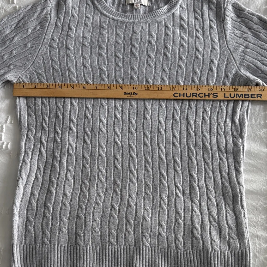 Women’s Classic GH BASS Cable Knit Crewneck Sweater - Image 7