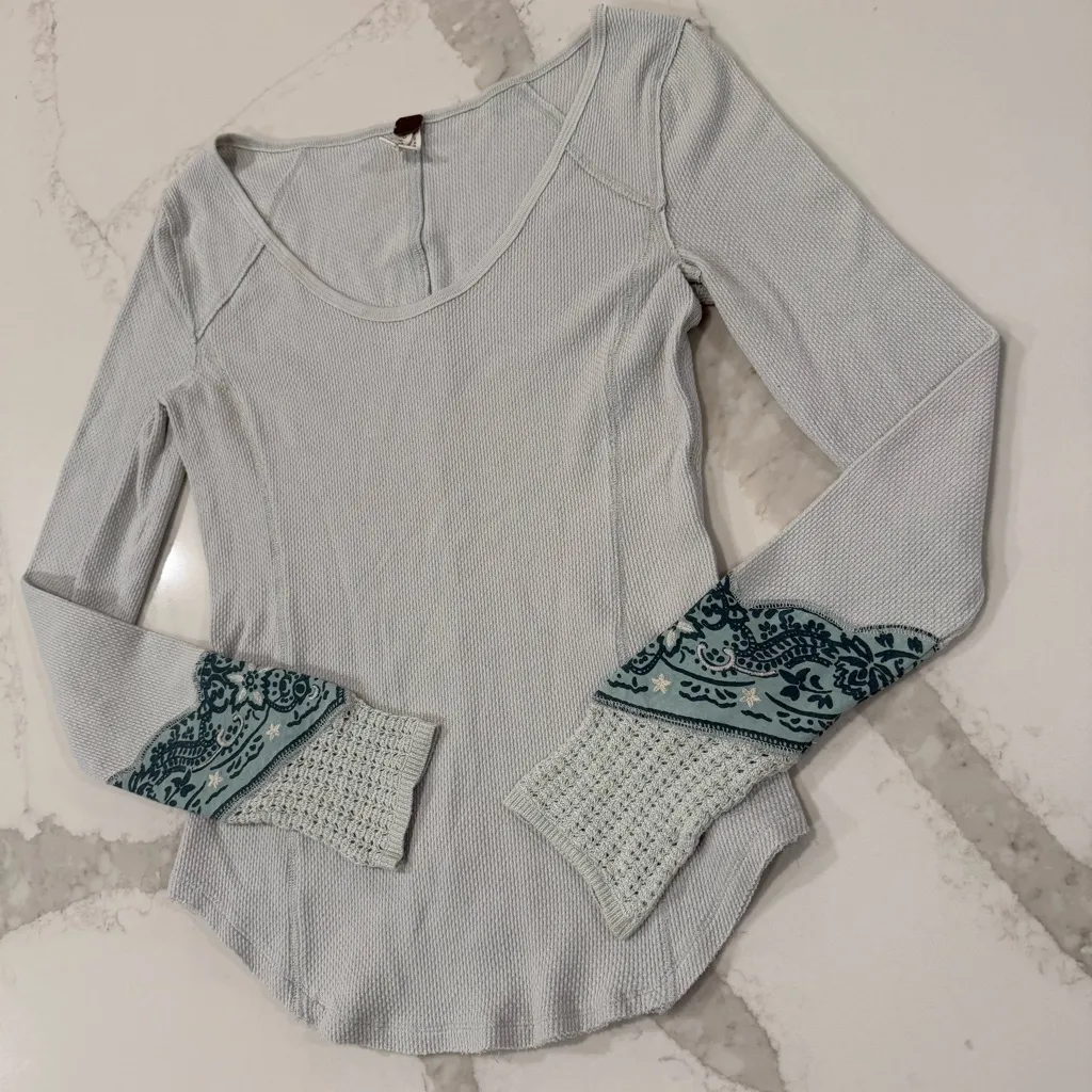 Free People Bandana Cuff Waffle Knit Thermal Long Sleeve Top Women’s Large Mint - Image 5