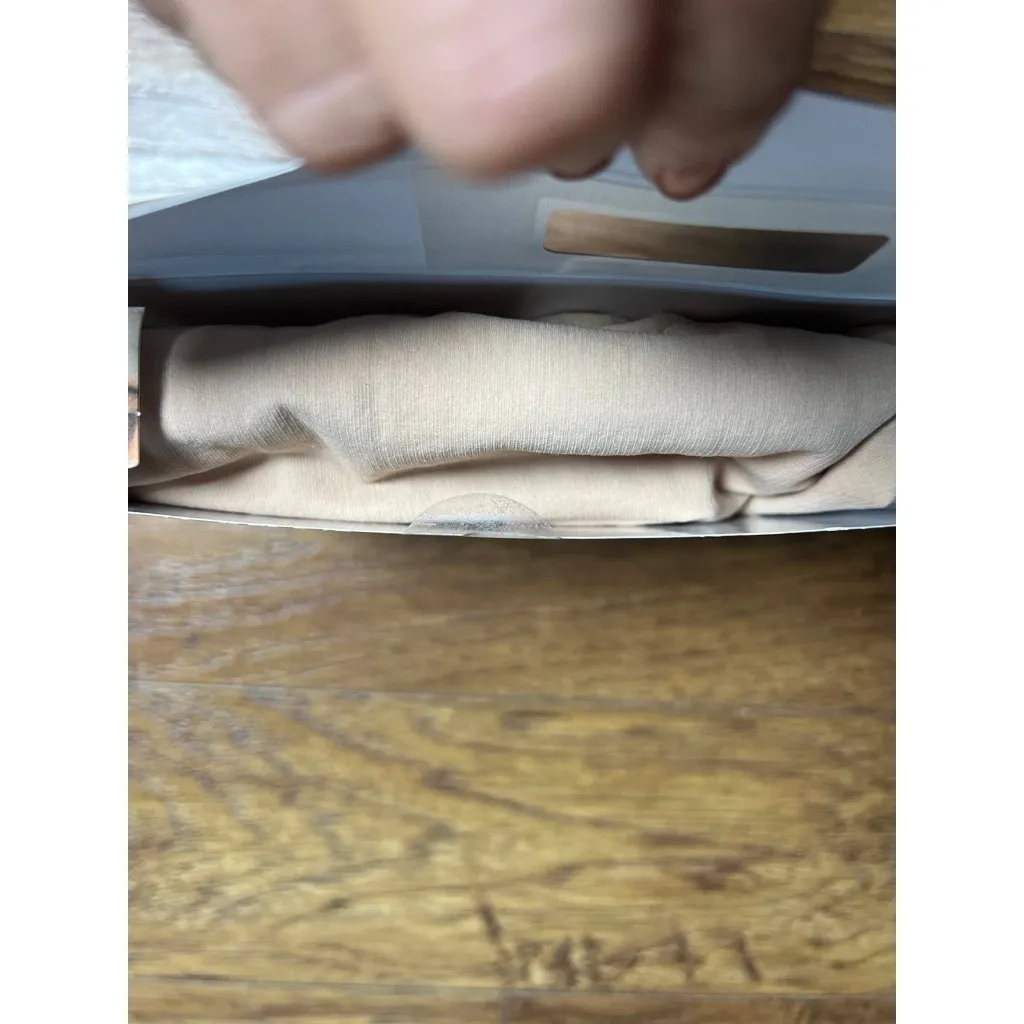 SKIMS size S/M Maternity Seamless Solutionwear Tights - Image 4