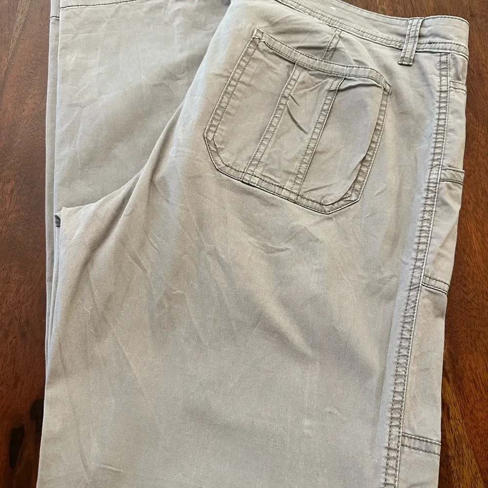 😎Grey Cargo Style Straight Leg Pants - Image 6