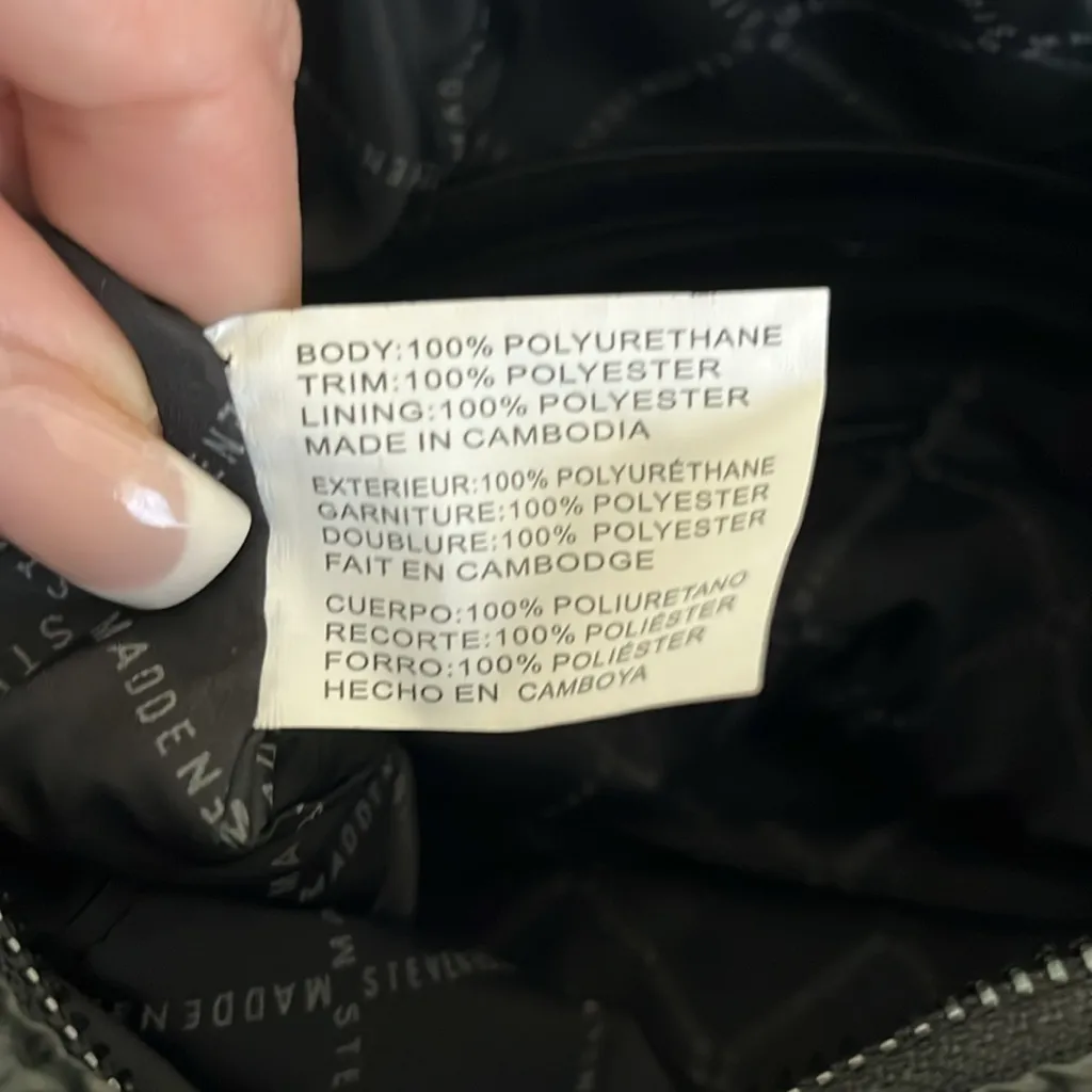 Steve Madden Bhollis Metallic Puffer Shoulder - Image 4