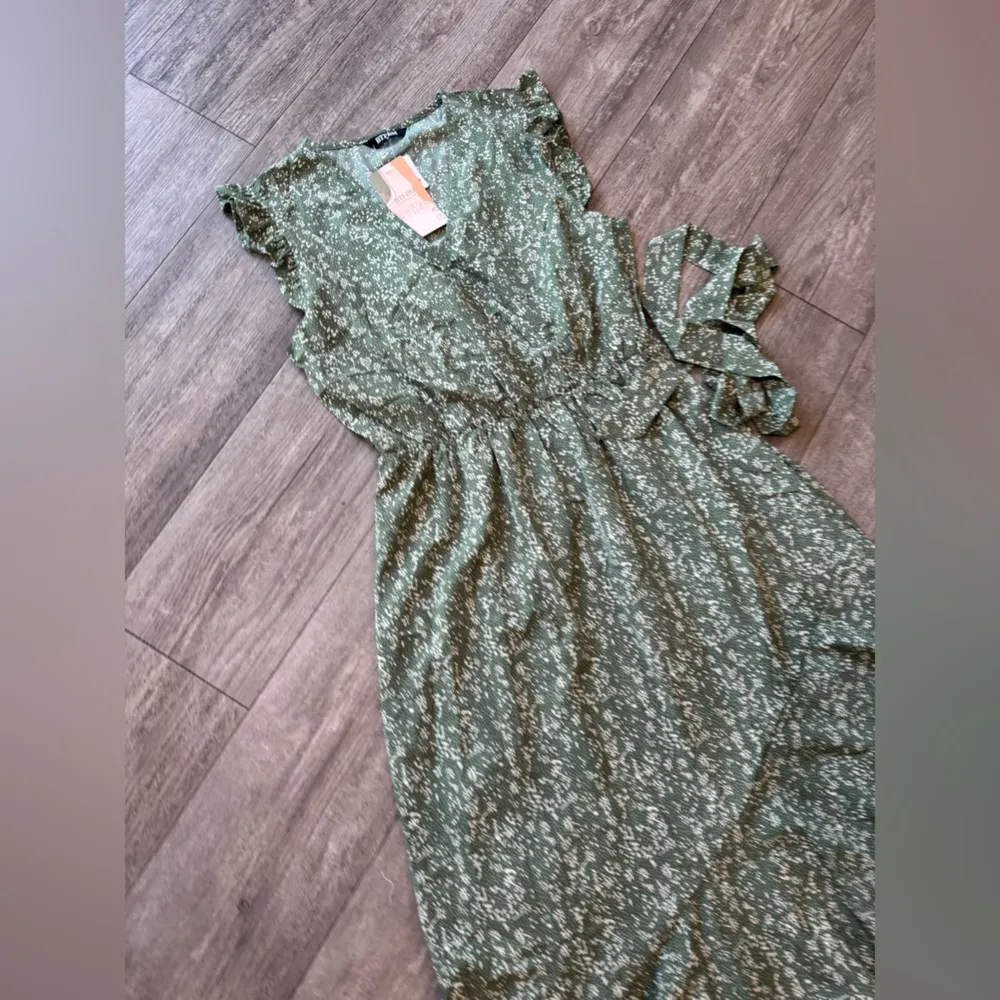 BTFBM Green Asymmetrical Ruffled Sundress Size M - Image 14