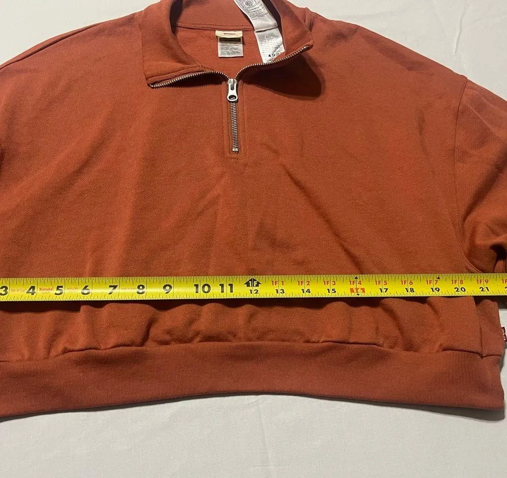 Women’s LEVI'S TOP COSMO 1/4 ZIP SWEATSHIRT Size L Baked Clay- Brown crop top - Image 5