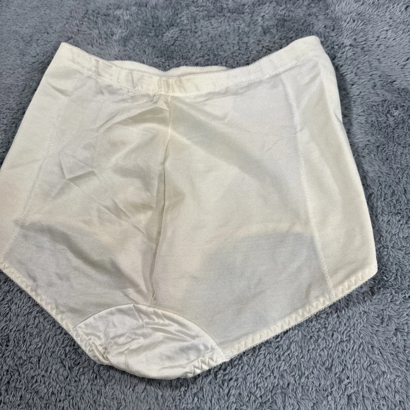 VTG 1980s JC Penny Delicates Hi-Waisted Shapewear Size XXL 3155 Nylon Beige - Image 9