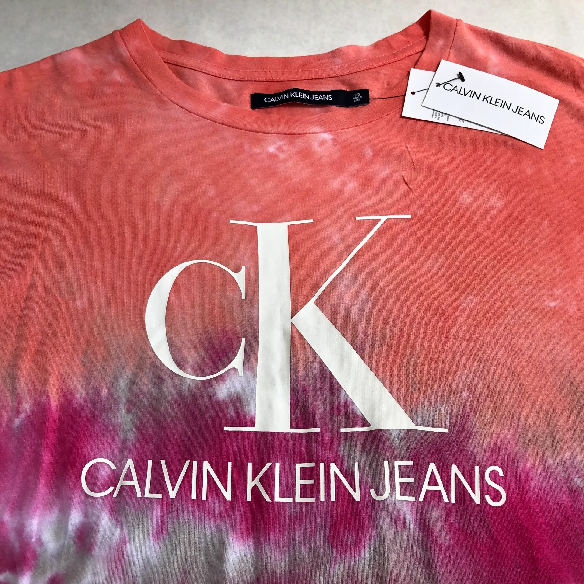 Tie Dye Cropped Tshirt - Image 3