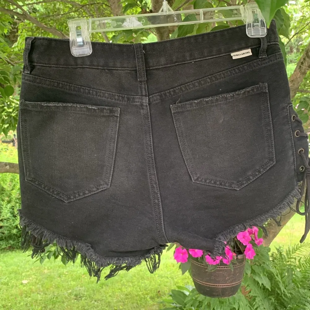 Billabong black Jean Shorts size 29 - Image 2