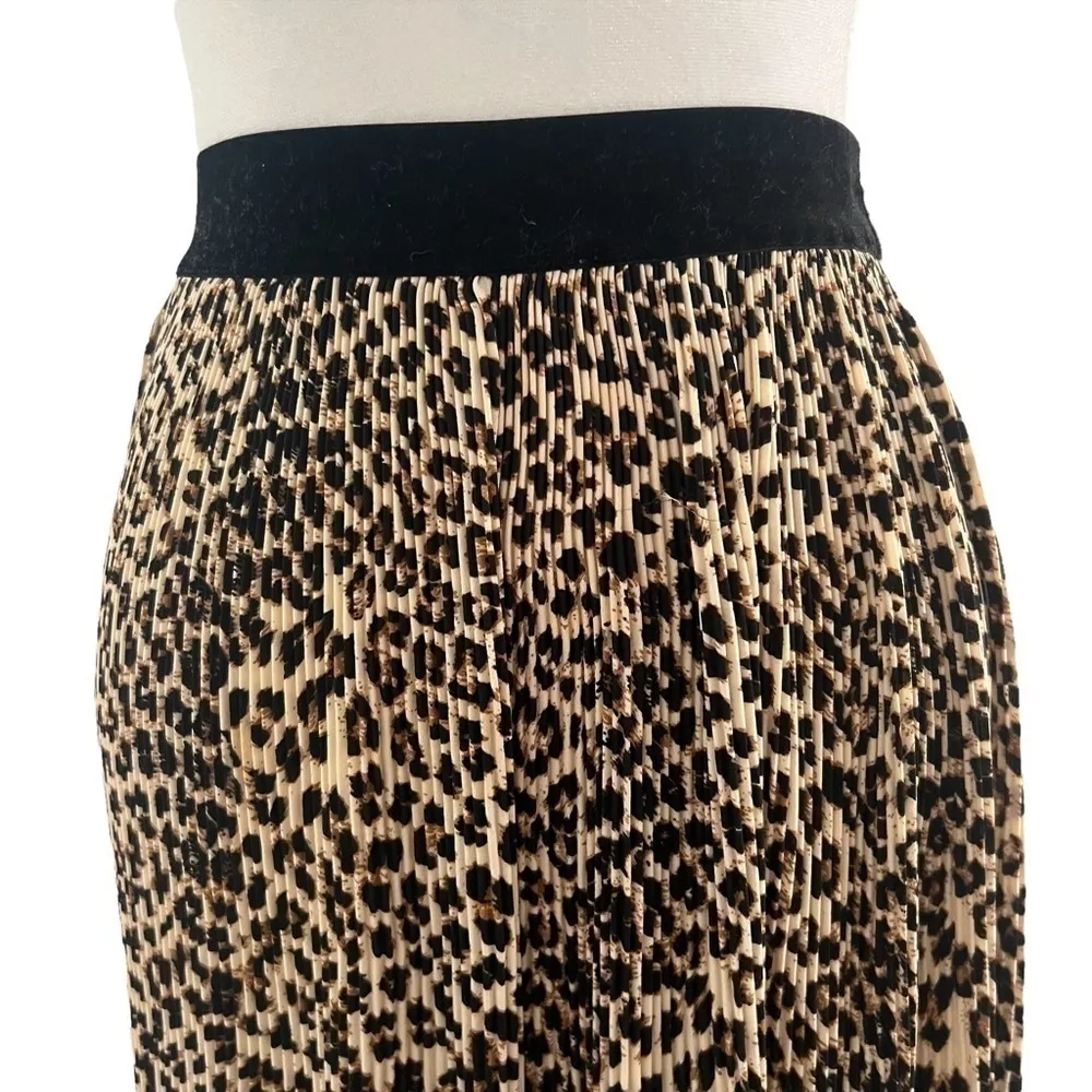 ZARA Pleated Leopard Wide Leg Velvet Waistband Culotte Trousers - Image 4