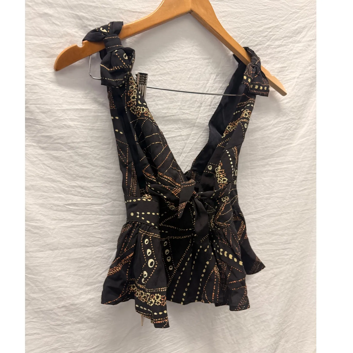 Stone Cold Fox‎ Art Deco 100% Silk Blouse Size 0 Summer Spring - Image 2