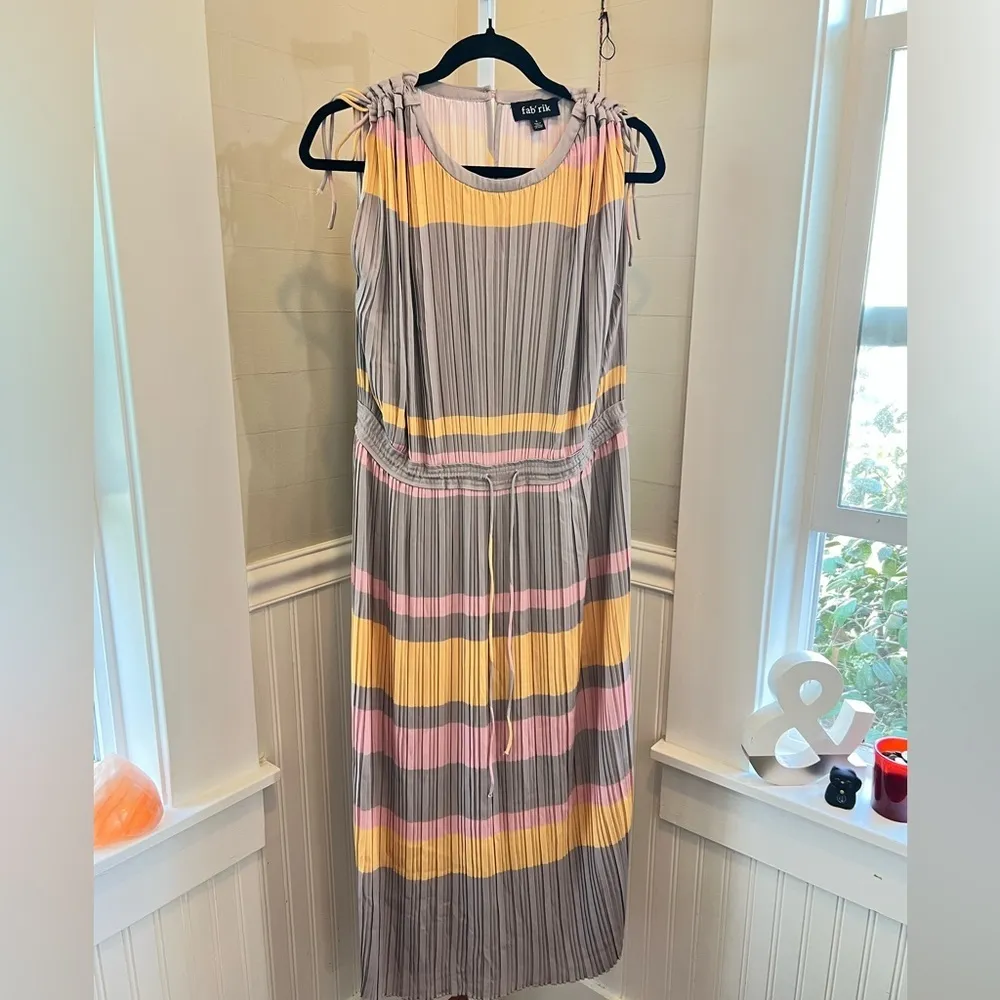 Fab'rik Striped Pleated Maxi Dress Adjustable Drawstring Waist Small Floaty Chic - Image 12