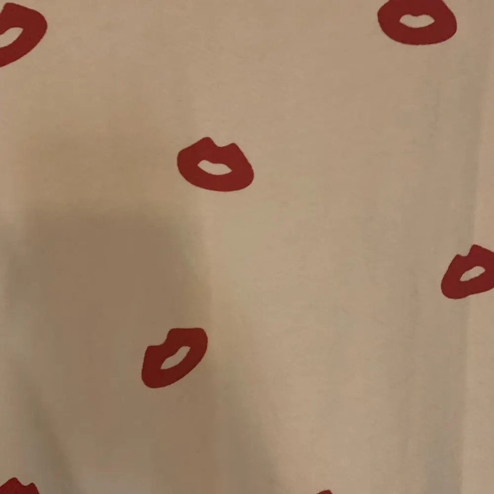 LOFT top with red lips New SzXS - Image 5